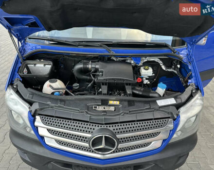 Синій Мерседес Sprinter, об'ємом двигуна 3 л та пробігом 351 тис. км за 31700 $, фото 22 на Automoto.ua