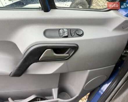 Синій Мерседес Sprinter, об'ємом двигуна 2.2 л та пробігом 275 тис. км за 16990 $, фото 4 на Automoto.ua