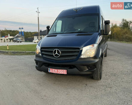 Синий Мерседес Sprinter, объемом двигателя 2.2 л и пробегом 350 тыс. км за 19900 $, фото 8 на Automoto.ua
