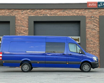 Синій Мерседес Sprinter, об'ємом двигуна 3 л та пробігом 351 тис. км за 31700 $, фото 8 на Automoto.ua