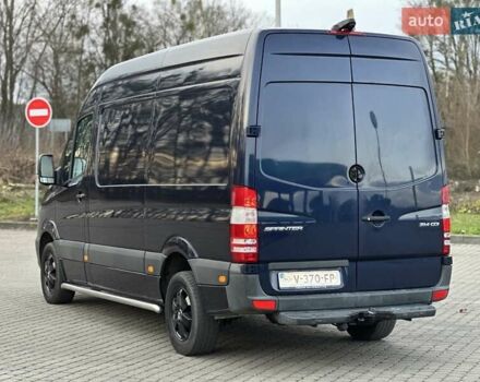 Синий Мерседес Sprinter, объемом двигателя 2.2 л и пробегом 320 тыс. км за 18900 $, фото 9 на Automoto.ua