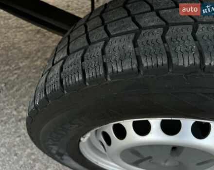 Синий Мерседес Sprinter, объемом двигателя 2.2 л и пробегом 350 тыс. км за 19900 $, фото 42 на Automoto.ua