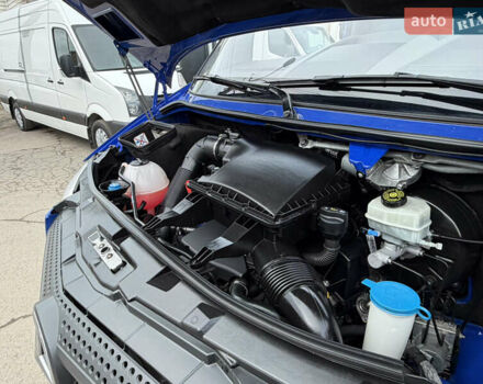 Синий Мерседес Sprinter, объемом двигателя 2.2 л и пробегом 295 тыс. км за 20500 $, фото 42 на Automoto.ua