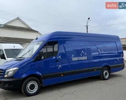 Синий Мерседес Sprinter, объемом двигателя 2.2 л и пробегом 295 тыс. км за 20500 $, фото 5 на Automoto.ua
