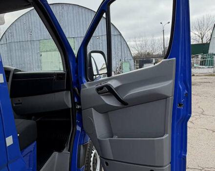 Синий Мерседес Sprinter, объемом двигателя 2.2 л и пробегом 295 тыс. км за 20500 $, фото 28 на Automoto.ua