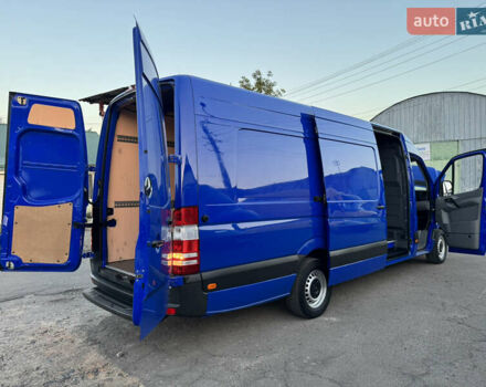 Синий Мерседес Sprinter, объемом двигателя 2.2 л и пробегом 298 тыс. км за 21700 $, фото 44 на Automoto.ua