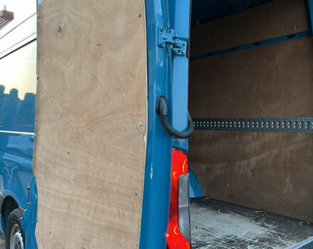 Синій Мерседес Sprinter, об'ємом двигуна 2.2 л та пробігом 288 тис. км за 30000 $, фото 66 на Automoto.ua