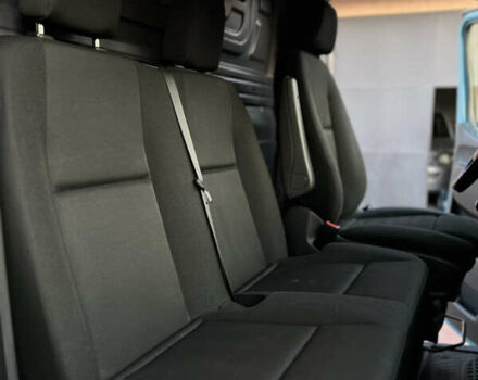 Синій Мерседес Sprinter, об'ємом двигуна 2.2 л та пробігом 288 тис. км за 30000 $, фото 51 на Automoto.ua