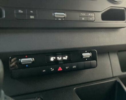 Синій Мерседес Sprinter, об'ємом двигуна 2.2 л та пробігом 288 тис. км за 30000 $, фото 81 на Automoto.ua