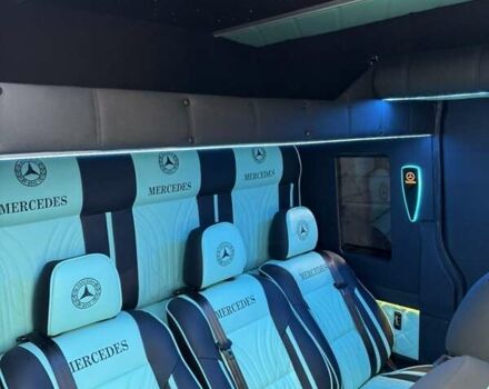 Синій Мерседес Sprinter, об'ємом двигуна 2.14 л та пробігом 293 тис. км за 38500 $, фото 2 на Automoto.ua