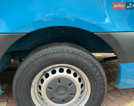 Синій Мерседес Sprinter, об'ємом двигуна 2.2 л та пробігом 288 тис. км за 30000 $, фото 23 на Automoto.ua