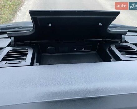 Синий Мерседес Sprinter, объемом двигателя 2.14 л и пробегом 300 тыс. км за 27900 $, фото 36 на Automoto.ua