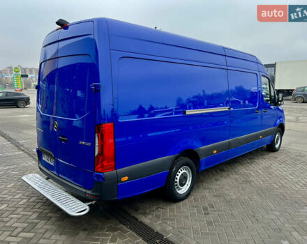 Синий Мерседес Sprinter, объемом двигателя 2.2 л и пробегом 260 тыс. км за 22500 $, фото 6 на Automoto.ua