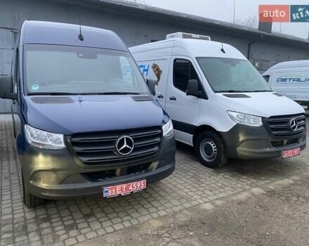 Синий Мерседес Sprinter, объемом двигателя 2.14 л и пробегом 300 тыс. км за 27900 $, фото 6 на Automoto.ua