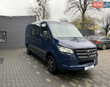 Синий Мерседес Sprinter, объемом двигателя 3 л и пробегом 151 тыс. км за 40719 $, фото 3 на Automoto.ua
