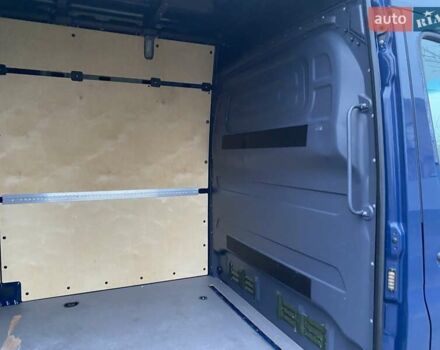Синий Мерседес Sprinter, объемом двигателя 2.14 л и пробегом 300 тыс. км за 27900 $, фото 12 на Automoto.ua