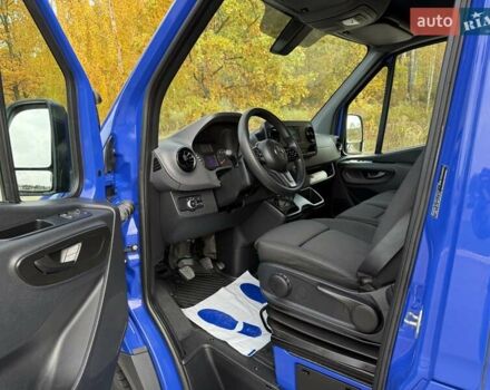 Синий Мерседес Sprinter, объемом двигателя 2.2 л и пробегом 251 тыс. км за 24250 $, фото 14 на Automoto.ua