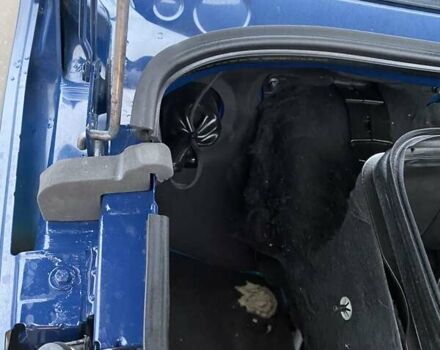 Синий Мерседес Sprinter, объемом двигателя 2.14 л и пробегом 300 тыс. км за 27900 $, фото 40 на Automoto.ua