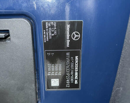 Синий Мерседес Sprinter, объемом двигателя 3 л и пробегом 151 тыс. км за 40719 $, фото 12 на Automoto.ua