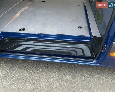 Синий Мерседес Sprinter, объемом двигателя 2.14 л и пробегом 300 тыс. км за 27900 $, фото 14 на Automoto.ua