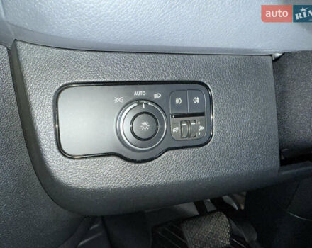 Синій Мерседес Sprinter, об'ємом двигуна 1.95 л та пробігом 208 тис. км за 35000 $, фото 17 на Automoto.ua