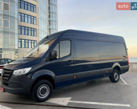 Синий Мерседес Sprinter, объемом двигателя 2.2 л и пробегом 318 тыс. км за 25500 $, фото 77 на Automoto.ua