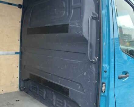 Синий Мерседес Sprinter, объемом двигателя 0 л и пробегом 270 тыс. км за 29900 $, фото 106 на Automoto.ua