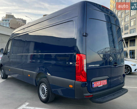 Синий Мерседес Sprinter, объемом двигателя 2.2 л и пробегом 318 тыс. км за 25500 $, фото 5 на Automoto.ua
