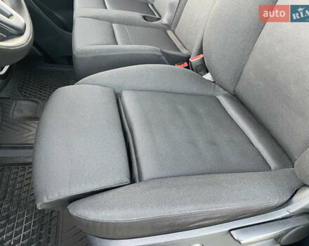 Синий Мерседес Sprinter, объемом двигателя 2.2 л и пробегом 318 тыс. км за 25500 $, фото 56 на Automoto.ua