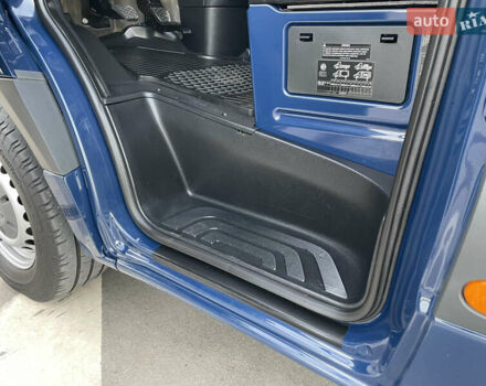 Синий Мерседес Sprinter, объемом двигателя 2.2 л и пробегом 318 тыс. км за 25500 $, фото 29 на Automoto.ua