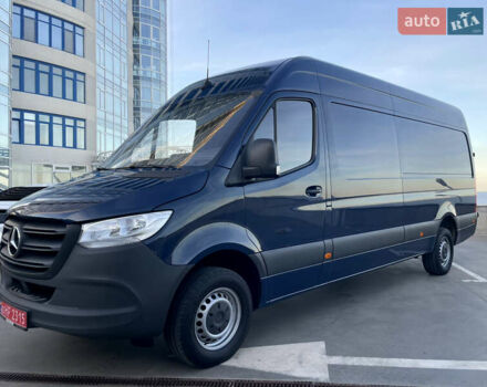 Синий Мерседес Sprinter, объемом двигателя 2.2 л и пробегом 318 тыс. км за 25500 $, фото 11 на Automoto.ua