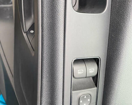 Синій Мерседес Sprinter, об'ємом двигуна 2.2 л та пробігом 204 тис. км за 31500 $, фото 17 на Automoto.ua