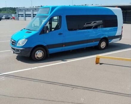 Синий Мерседес Sprinter, объемом двигателя 21.43 л и пробегом 289 тыс. км за 29900 $, фото 7 на Automoto.ua