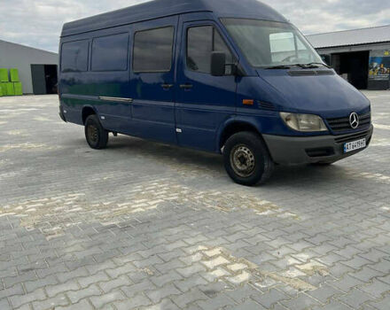 Синий Мерседес Sprinter, объемом двигателя 2.15 л и пробегом 10 тыс. км за 7999 $, фото 5 на Automoto.ua