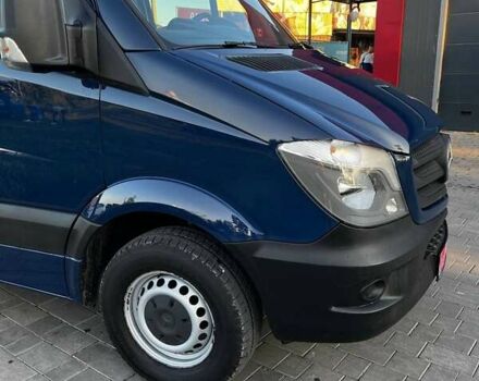 Синий Мерседес Sprinter, объемом двигателя 2.2 л и пробегом 308 тыс. км за 20500 $, фото 3 на Automoto.ua