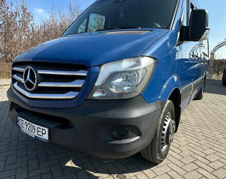 Синий Мерседес Sprinter, объемом двигателя 2.14 л и пробегом 384 тыс. км за 24000 $, фото 1 на Automoto.ua