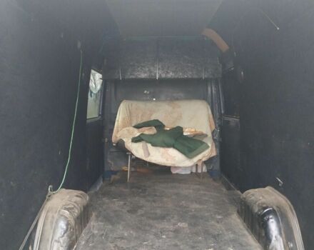 Синій Мерседес Sprinter, об'ємом двигуна 0 л та пробігом 700 тис. км за 6300 $, фото 3 на Automoto.ua