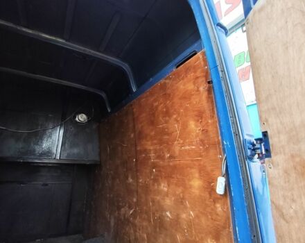 Синій Мерседес Sprinter, об'ємом двигуна 2.9 л та пробігом 495 тис. км за 6989 $, фото 4 на Automoto.ua