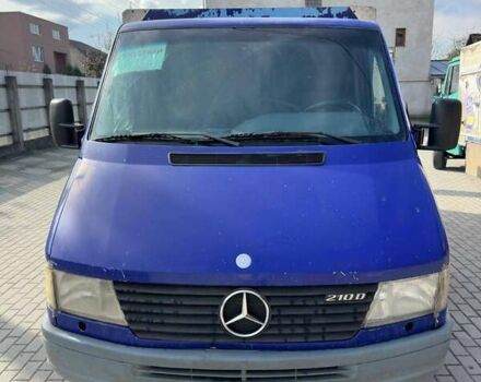 Синий Мерседес Sprinter, объемом двигателя 2.9 л и пробегом 350 тыс. км за 4400 $, фото 1 на Automoto.ua