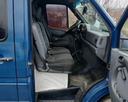 Синій Мерседес Sprinter, об'ємом двигуна 0 л та пробігом 700 тис. км за 6300 $, фото 5 на Automoto.ua