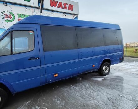 Синій Мерседес Sprinter, об'ємом двигуна 2.9 л та пробігом 495 тис. км за 6989 $, фото 2 на Automoto.ua