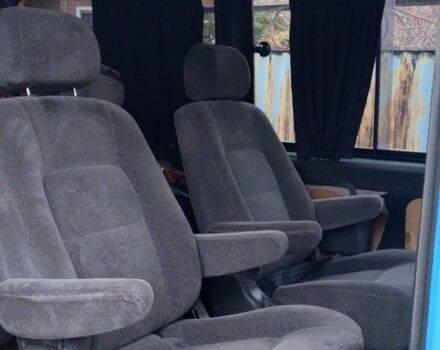 Синий Мерседес Sprinter, объемом двигателя 2.9 л и пробегом 890 тыс. км за 5000 $, фото 4 на Automoto.ua