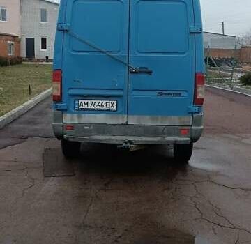 Синий Мерседес Sprinter, объемом двигателя 2.87 л и пробегом 800 тыс. км за 4700 $, фото 3 на Automoto.ua