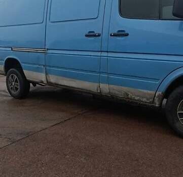 Синий Мерседес Sprinter, объемом двигателя 2.87 л и пробегом 800 тыс. км за 4700 $, фото 6 на Automoto.ua