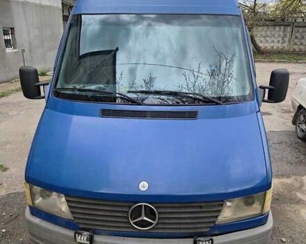 Синий Мерседес Sprinter, объемом двигателя 2.87 л и пробегом 478 тыс. км за 8000 $, фото 2 на Automoto.ua