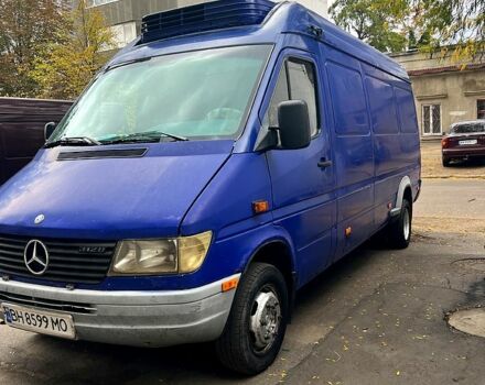 Синій Мерседес Sprinter, об'ємом двигуна 2.9 л та пробігом 180 тис. км за 5800 $, фото 4 на Automoto.ua
