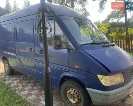 Синий Мерседес Sprinter, объемом двигателя 2.9 л и пробегом 700 тыс. км за 2800 $, фото 3 на Automoto.ua