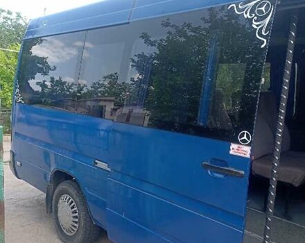 Синий Мерседес Sprinter, объемом двигателя 2.87 л и пробегом 561 тыс. км за 7000 $, фото 3 на Automoto.ua