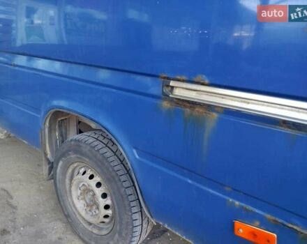 Синий Мерседес Sprinter, объемом двигателя 2.15 л и пробегом 480 тыс. км за 6200 $, фото 5 на Automoto.ua