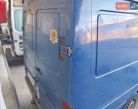 Синий Мерседес Sprinter, объемом двигателя 2.15 л и пробегом 480 тыс. км за 6200 $, фото 16 на Automoto.ua